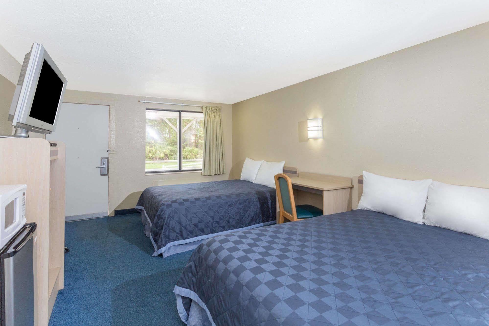 Knights Inn Punta Gorda Buitenkant foto